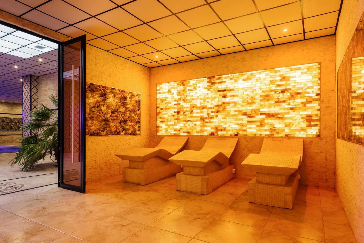 Aqua Spa Hotel Zlatograd Exterior foto