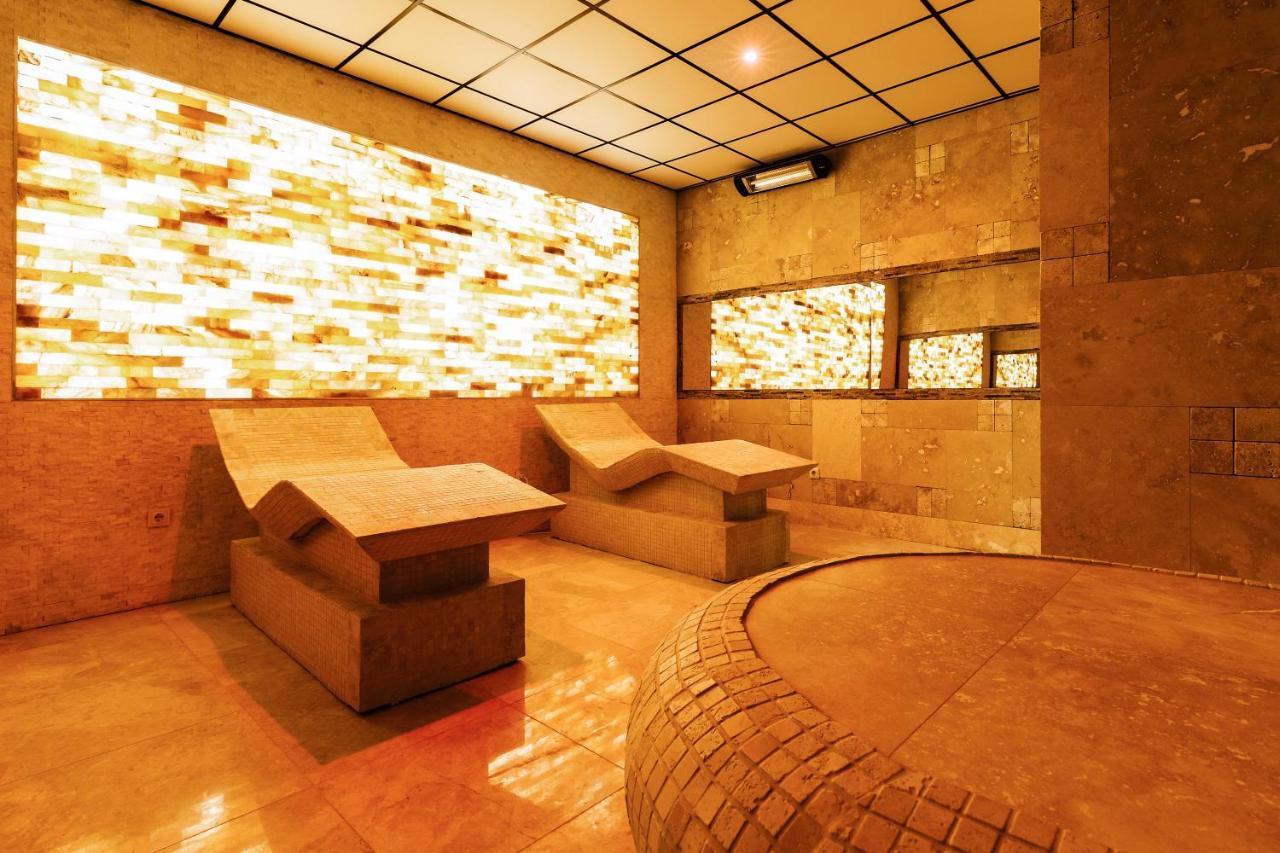 Aqua Spa Hotel Zlatograd Exterior foto