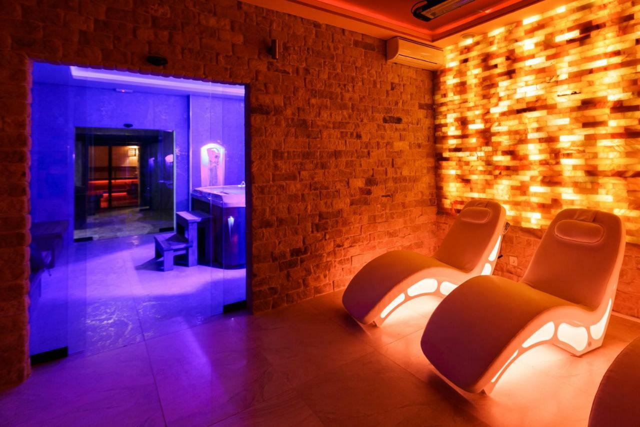Aqua Spa Hotel Zlatograd Exterior foto